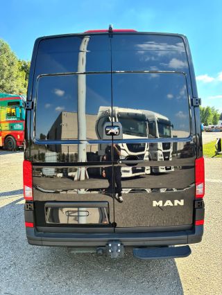 Achterkant TGE zwart